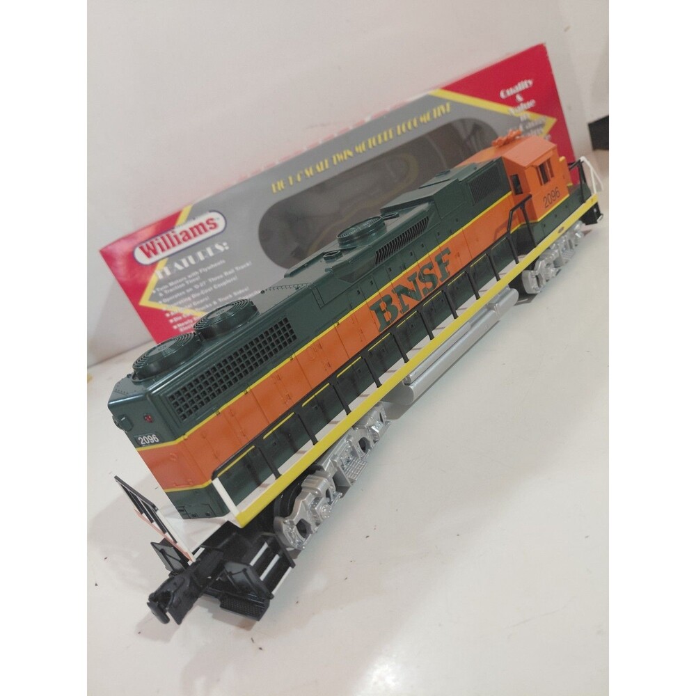 Williams 2096 O Gauge Model Railroad BNSF EMD GP38 Diesel Locomotive w/Box Read - Picture 6 of 10